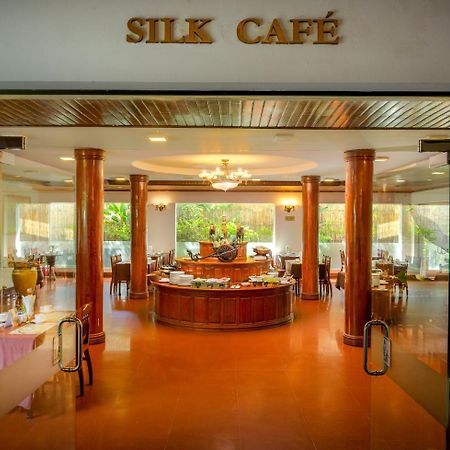 Silk D'Angkor Boutique Hotel Siem Reap Exteriör bild