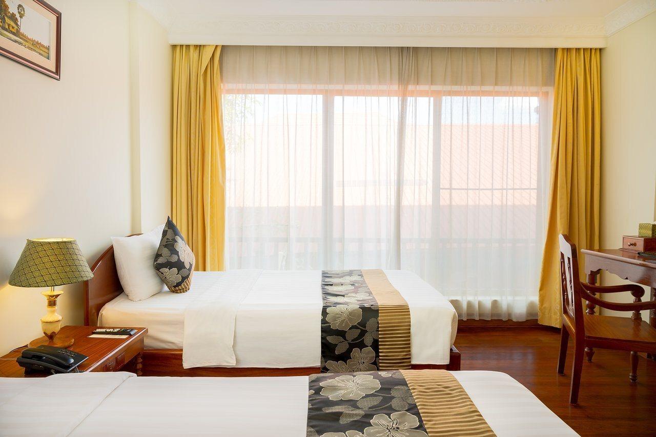 Silk D'Angkor Boutique Hotel Siem Reap Exteriör bild