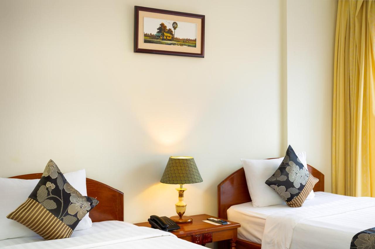 Silk D'Angkor Boutique Hotel Siem Reap Exteriör bild